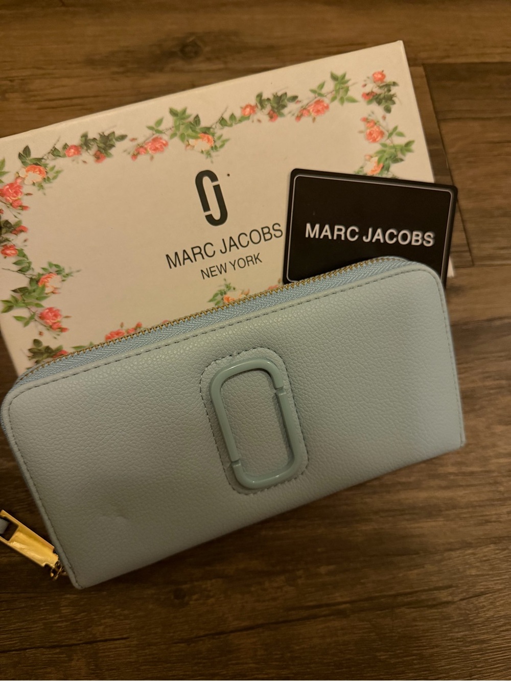 Marc Jacobs Light Blue Pebbled Leather Zip Wallet with Signature Logo